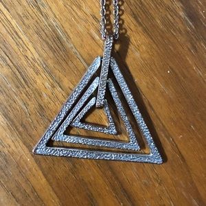 3/$30 ✨ Long Triangle Necklace